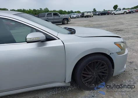 2014 Nissan Maxima 3.5 S z USA, uszkodzony, nr VIN 1N4AA5AP5EC483765